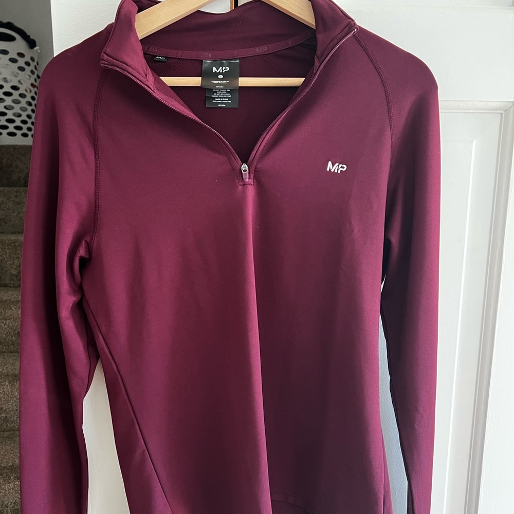 Quarter zip up